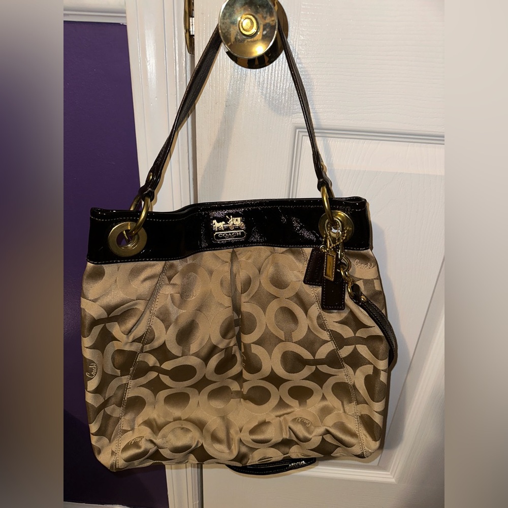 AUTHENTIC COACH  Madison Sateen Hippie Handbag